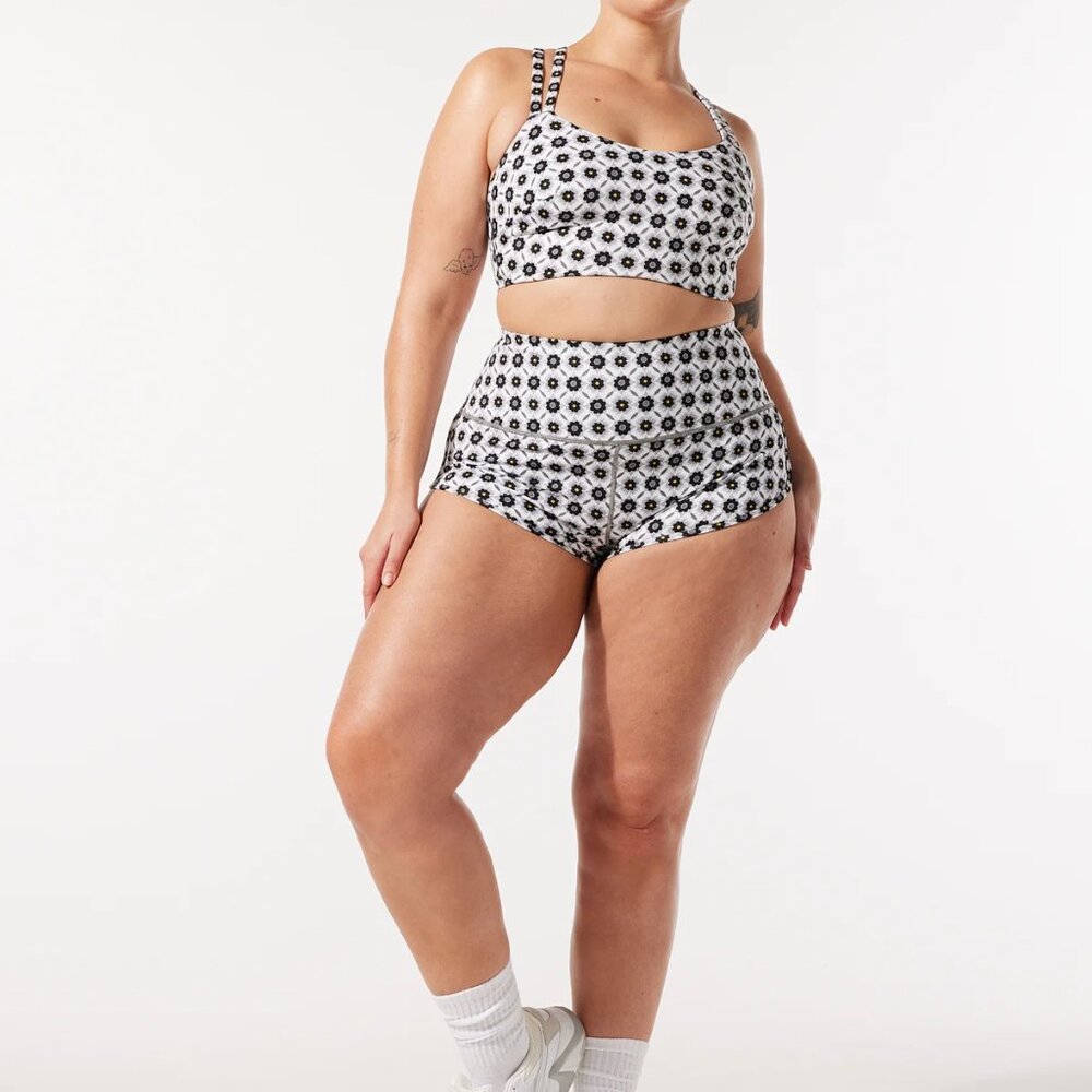 Savage X Fenty On Rihpeat Low Impact Sport Bra - Picture 4 of 4